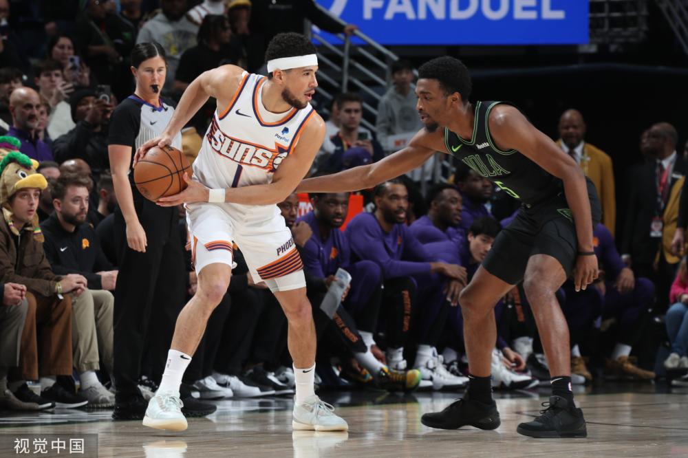 社交平台上 社交平台上